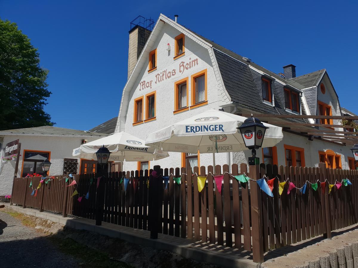 Pension Und Restaurant Die Burg Ehrenfriedersdorf Eksteriør bilde